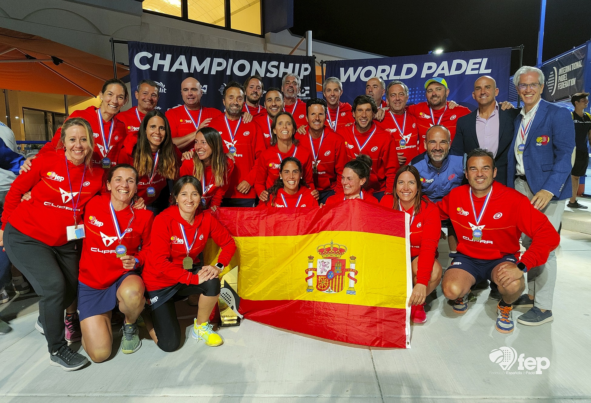 España doble campeona mundial de pádel en veteranos 2022