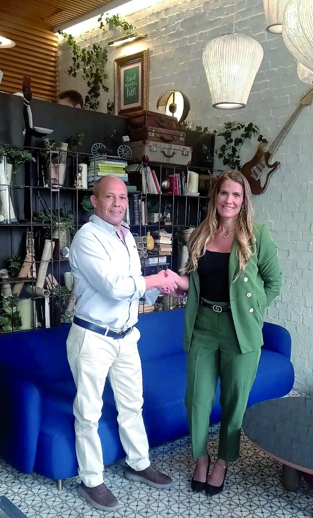 Iván Hernández y Belén Montes (Greenset)